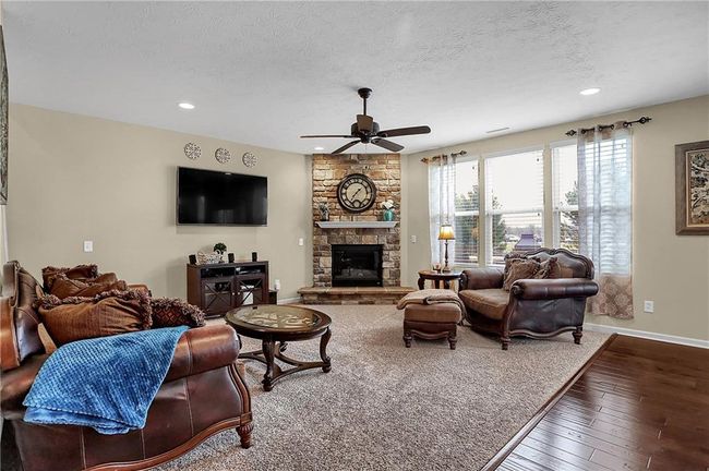 14643 Hinton Drive, Sold in Fishers - Zoocasa