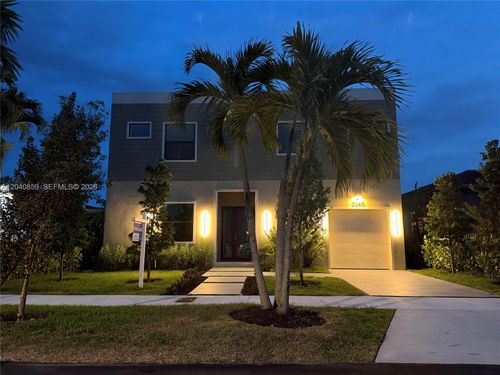 2240 13th St, Miami, FL, 33145-1324 | Card Image