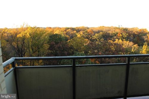 apt-1326-5225 Pooks Hill Rd, BETHESDA, MD, 20814-6725 | Card Image