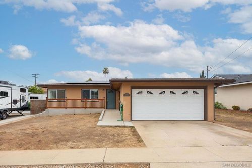 4560 Miami Way, San Diego, CA, 92117 | Card Image