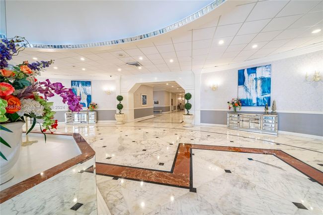 APT-721 - 3800 S Ocean Dr, Condo with 2 bedrooms, 2 bathrooms and null parking in Hollywood FL | Image 16