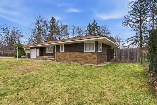 3908 Nottingham Terrace, Midland, MI, 48642 | Card Image