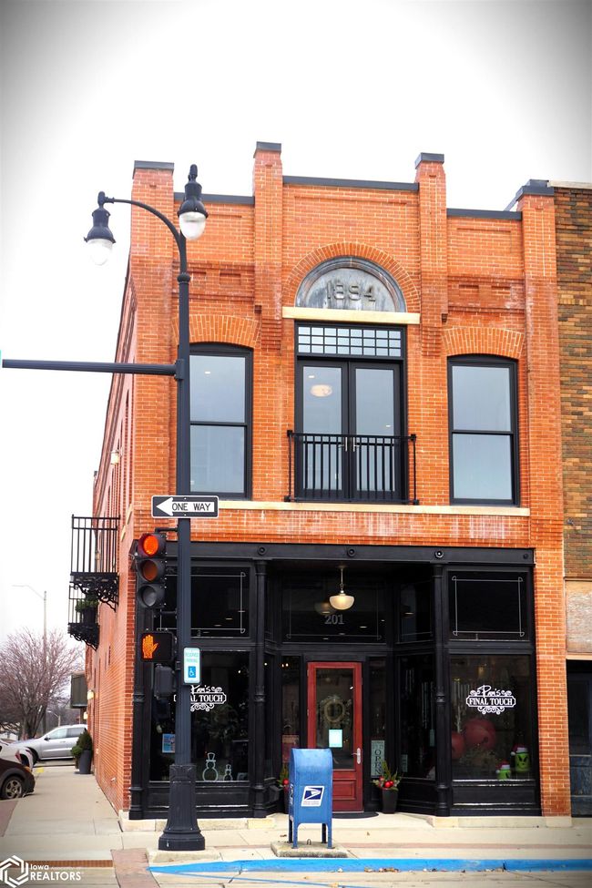 201 E State St, Condo with 2 bedrooms, 3 bathrooms and null parking in Algona IA | Image 9