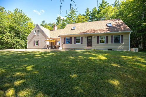 61 Ridgeway Dr, Newbury, NH, 03255-5304 | Card Image