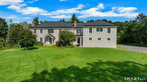 201 Whites Hill Ln, Fairfield, CT, 06824-2177 | Card Image