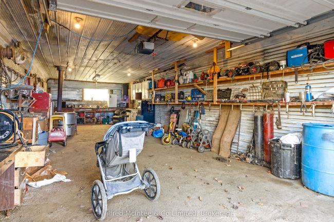 15339 Highway 6, Home with 5 bedrooms, 1 bathrooms and 10 parking in Manitowaning ON | Image 24