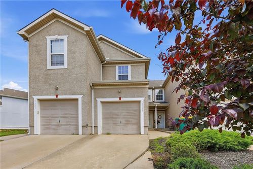 3305 N 103rd Pl, Kansas City, KS, 66109-8613 | Card Image