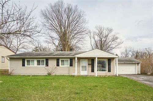 6255 Randolph Rd, Bedford, OH, 44146-3976 | Card Image