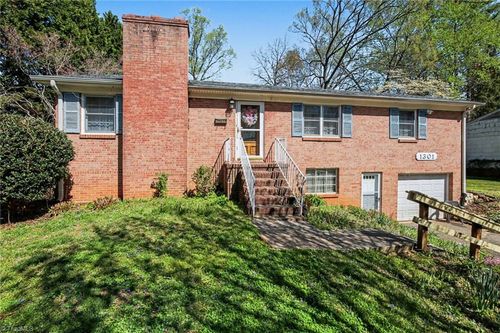 1301 Watson Ave, Winston-Salem, NC, 27103-5011 | Card Image