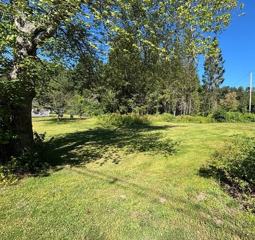 1 Howarth Rd, Oxford, MA, 01540-1901 | Card Image