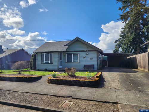208 S Swiegle Av, Molalla, OR, 97038 | Card Image