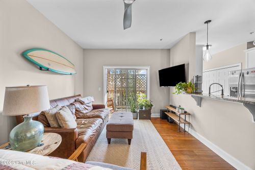 unit-302-123 Covil Ave, Wilmington, NC, 28403-0702 | Card Image