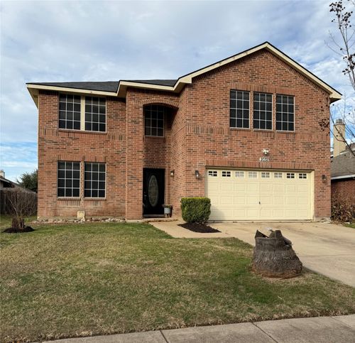 2032 Cap Rock Ln, Grand Prairie, TX, 75052-8871 | Card Image