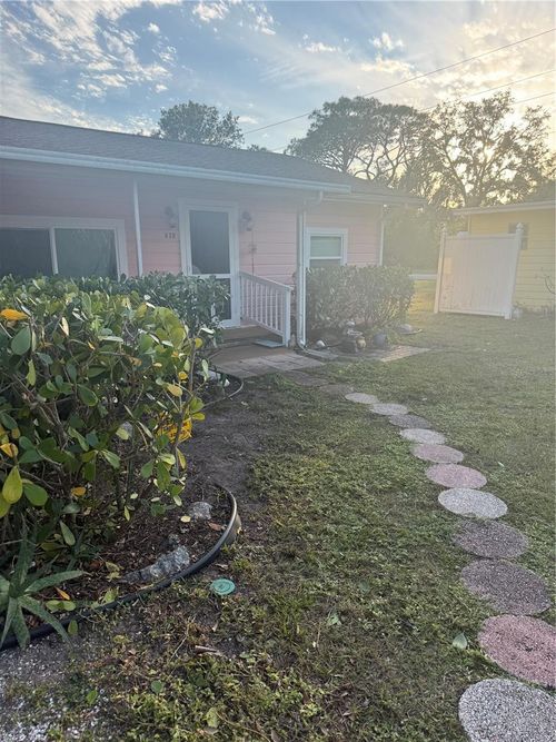 304 Mount Pleasant Rd, NOKOMIS, FL, 34275-4717 | Card Image