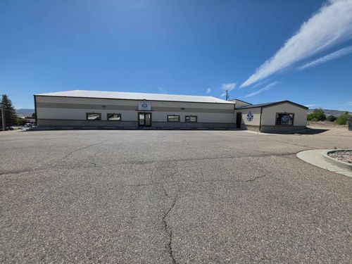 200 Bordeaux Ln, Rock Springs, WY, 82901-6738 | Card Image