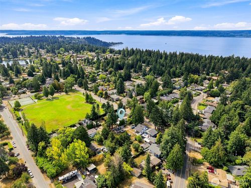 14622 18th Ave Sw, Burien, WA, 98166-1719 | Card Image