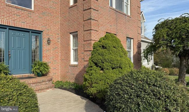 309 Pennington Harbourton Rd, House other with 4 bedrooms, 3 bathrooms and null parking in Pennington NJ | Image 4