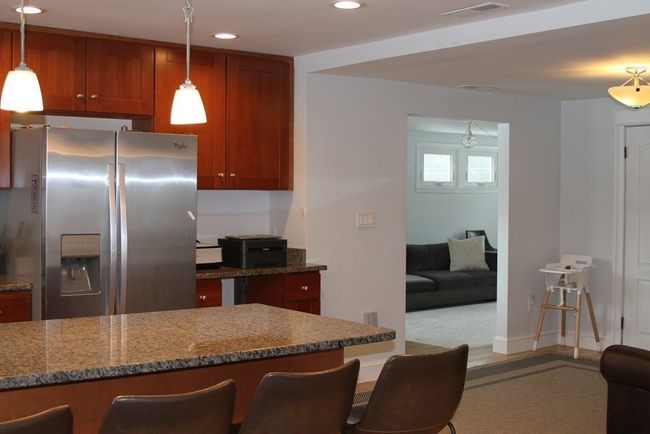 1106 Trapelo Rd, House other with 3 bedrooms, 2 bathrooms and 5 parking in Waltham MA | Image 4