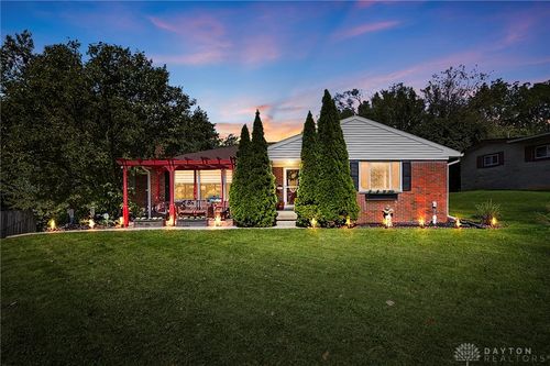 186 Meadow Ln, Springfield, OH, 45505-1653 | Card Image