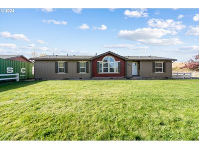 43064 Sw Gateway Ave, House other with 3 bedrooms, 2 bathrooms and 2 parking in Pendleton OR | Image 1