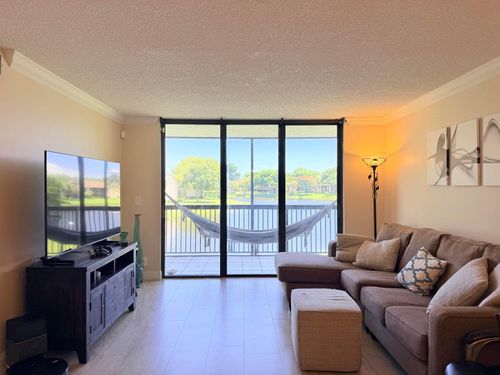 525-1266 S Military Trl, Deerfield Beach, FL, 33442-7635 | Card Image