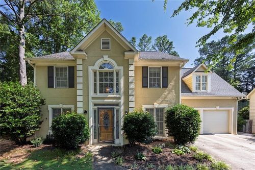 639 Radford Cir, Woodstock, GA, 30188-5539 | Card Image