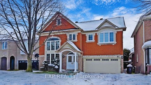 41 Majestic Dr, Markham, ON, L6C2B3 | Card Image