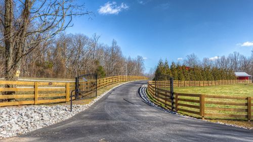 288 Toad Rd, Dowelltown, TN, 37059-2311 | Card Image