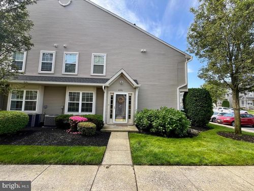 4201 Grenwich Ln, MOUNT LAUREL, NJ, 08054-6725 | Card Image