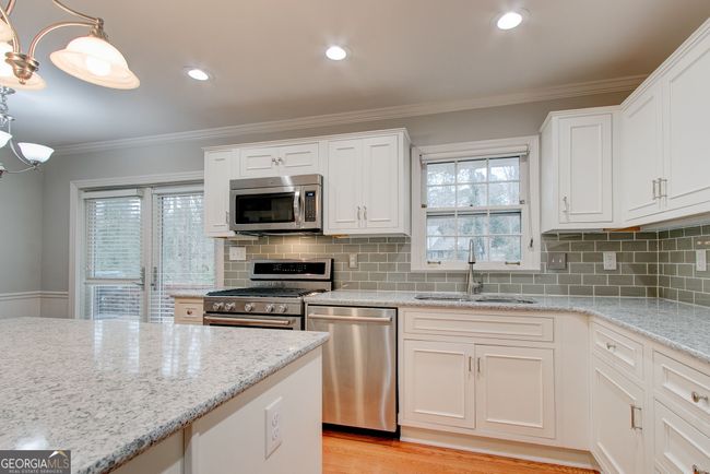 7070 Glenridge Dr, House other with 4 bedrooms, 3 bathrooms and null parking in Atlanta GA | Image 17
