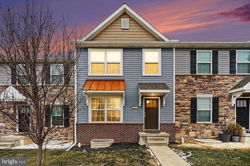 4235 Wild Orchid Ln, ENOLA, PA, 17025-2195 | Card Image