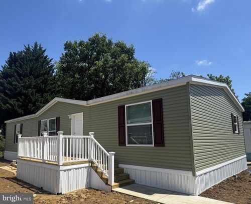 108 Elmwood Dr, MIDDLETOWN, PA, 17057-5515 | Card Image