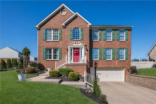 120 Walnut Cir, Elizabeth, PA, 15037-2162 | Card Image