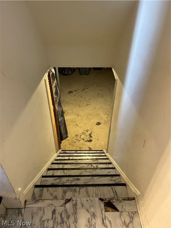 320 E 200 Th St, House other with 3 bedrooms, 1 bathrooms and null parking in Euclid OH | Image 17