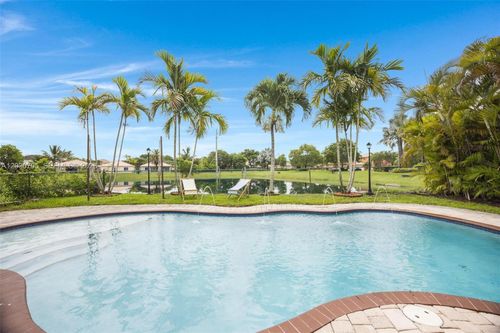 2001 Se 14th Cir, Homestead, FL, 33035-2237 | Card Image