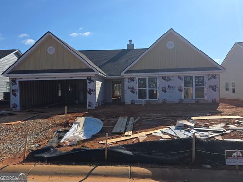 63-212 Champions Ln, Winder, GA, 30680-7336 | Card Image