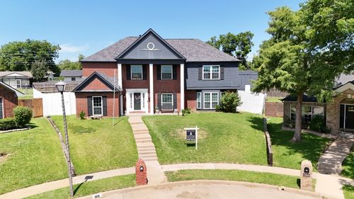 1201 Brittainy Pl, Carrollton, TX, 75006-2981 | Card Image