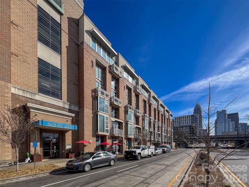 unit-312-710 W Trade St, Charlotte, NC, 28202-1355 | Card Image
