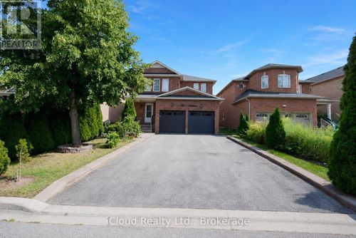 71 Tufton Cres, Brampton, ON, L7A3J2 | Card Image