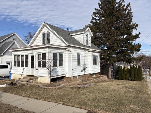 201 N Concord Avenue, Watertown, WI, 53094 | Card Image