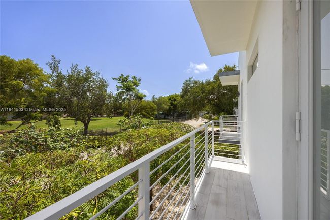 3823 Thomas Ave, House other with 5 bedrooms, 4 bathrooms and null parking in Miami FL | Image 25