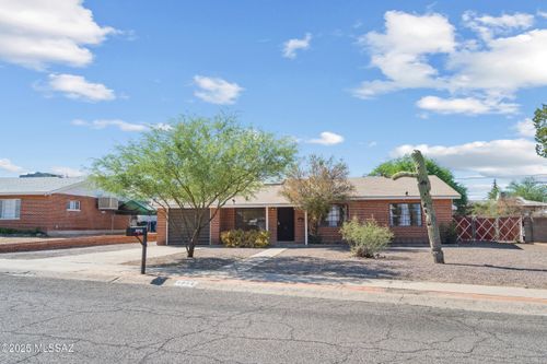 4858 E Cooper Street, Tucson, AZ, 85711 | Card Image
