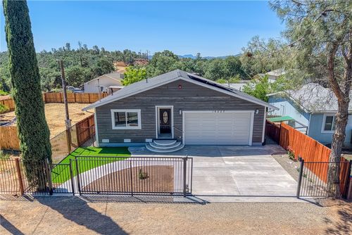 16223 31st Ave, Clearlake, CA, 95422-9315 | Card Image