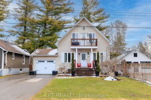 11 Hardwood Drive, Georgina, ON, L0E1L0 | Card Image