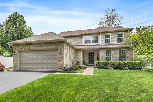 204 Dickens Trl, Elgin, IL, 60120-5208 | Card Image