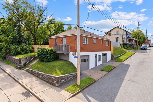 1000 Evans Ave, Mckeesport, PA, 15132-2011 | Card Image