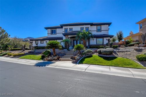 11 Paradise Valley Ct, Henderson, NV, 89052-6706 | Card Image