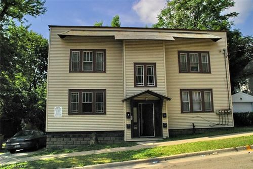 555 Bishop Street, Akron, OH, 44307 | Card Image