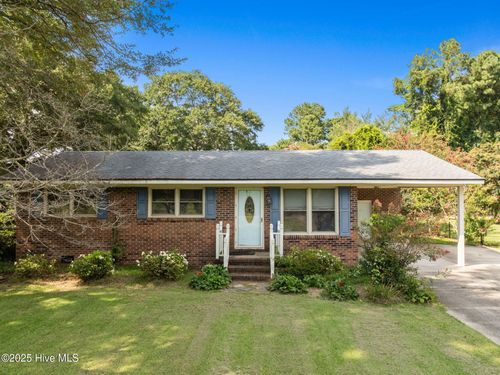 2042 Greene Haynes Rd, Kinston, NC, 28504-7427 | Card Image