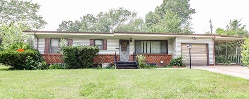 601 Westside Dr, Knob Noster, MO, 65336-1582 | Card Image